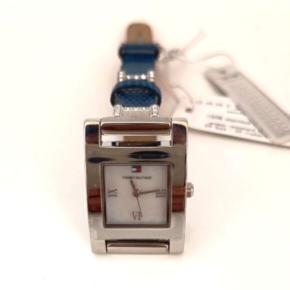 ⌚Tommy Hilfiger Stainless Steel Watch - Picture 4 of 12